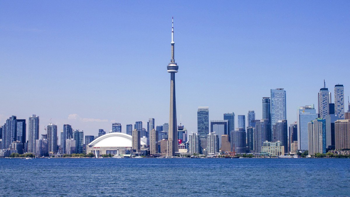 Toronto skyline with the CN Tower, illustrative photo for the Toronto Crime Stoppers breach