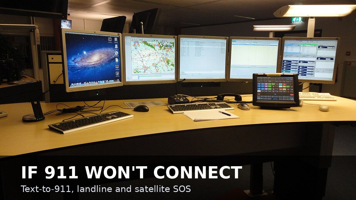Emergency dispatch center workstations, illustrative photo (Wikimedia Commons, Netherlands police dispatch room)